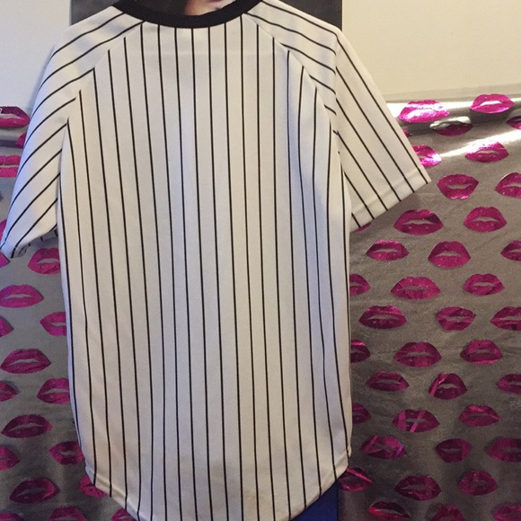 1995 Louisville sluggers baseball tee - Picture 2 of 3